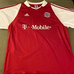 Men’s Adidas Red FC Bayern Munchen Soccer Jersey